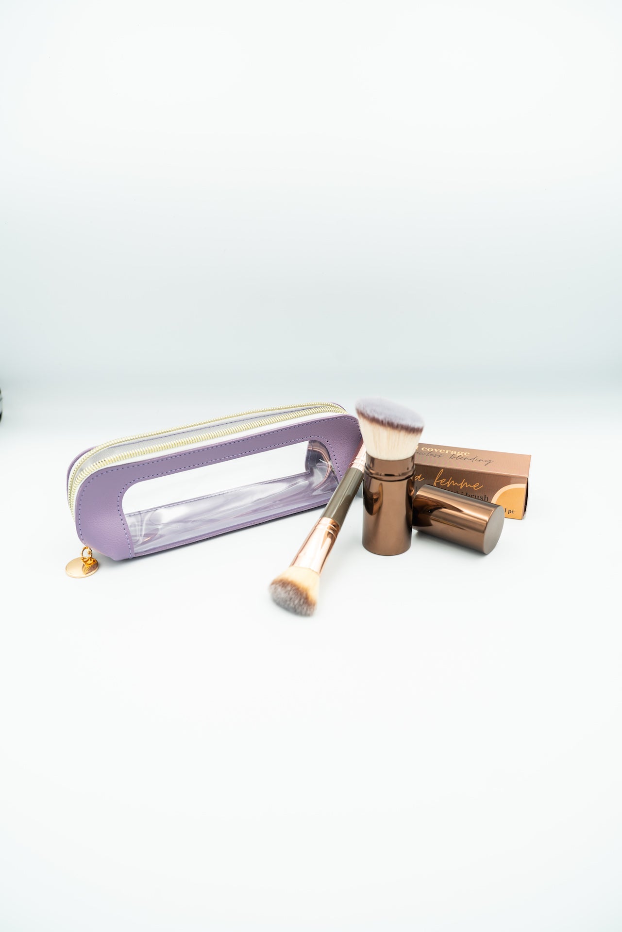 Retractable Kabuki Makeup Brush