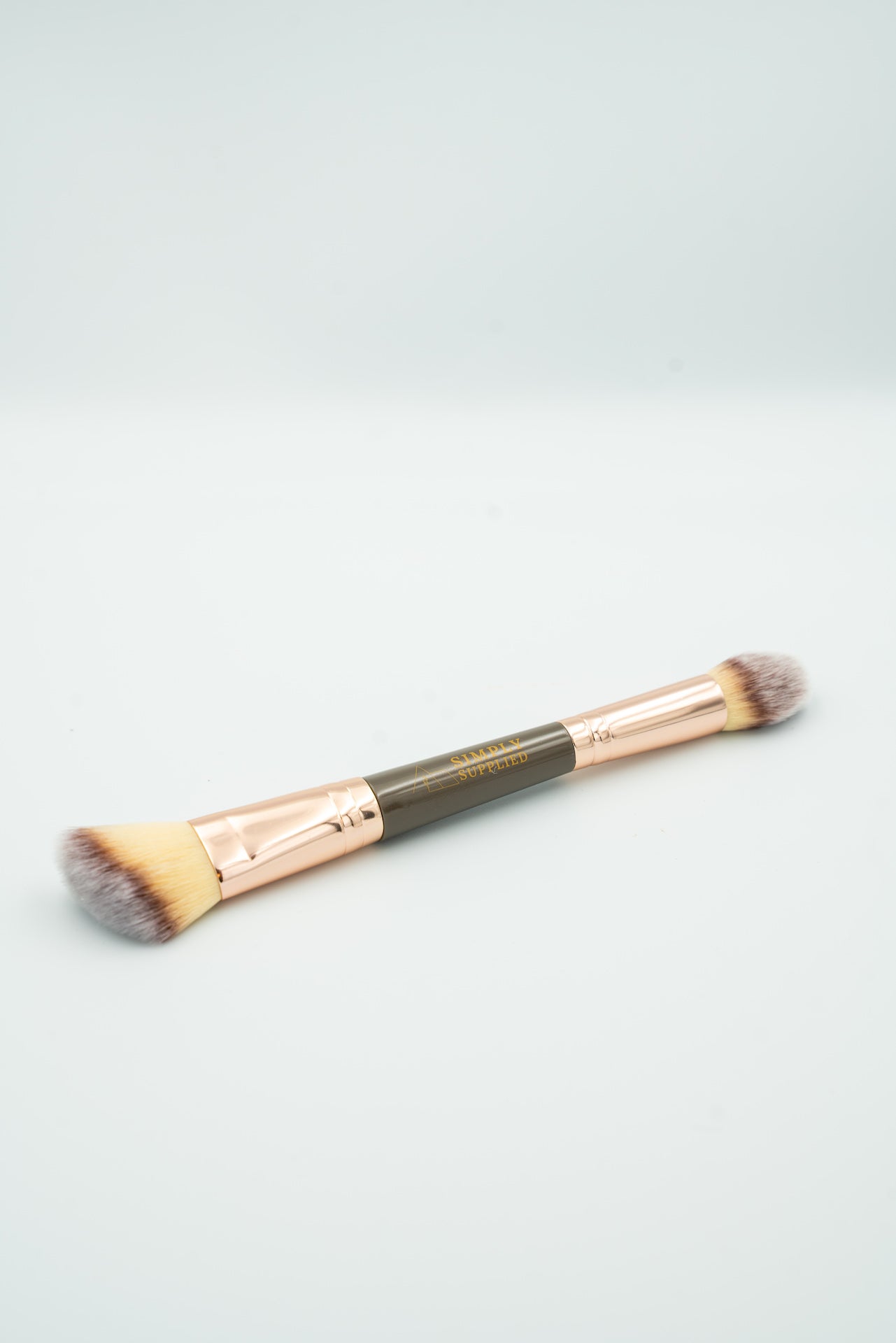 Retractable Kabuki Makeup Brush