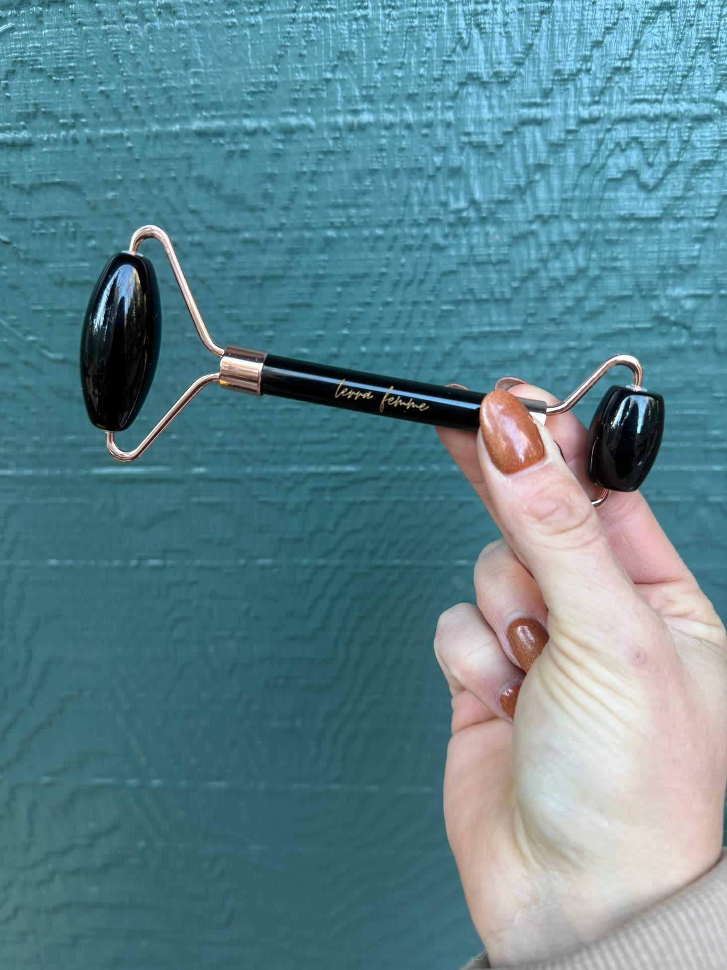 Pure Obsidian Gusha Face Roller | Natural Beauty Tool |Stone Face & Neck Sculpting Tool | Spa Quality Skincare Gift
