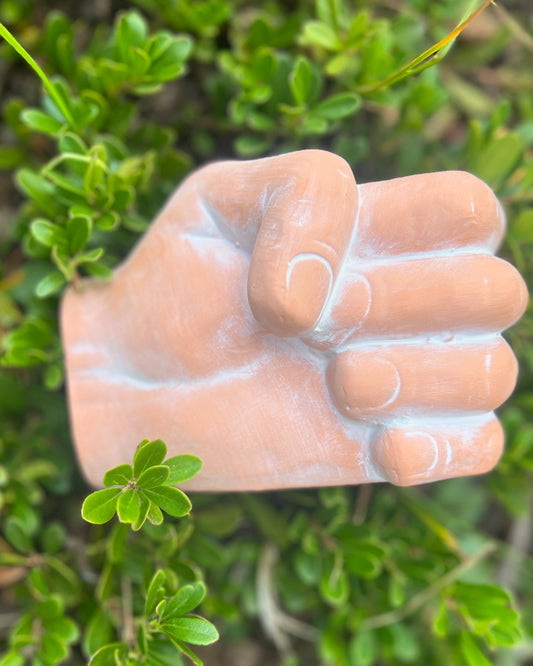 MAKE A FIST -    natural terracotta planter